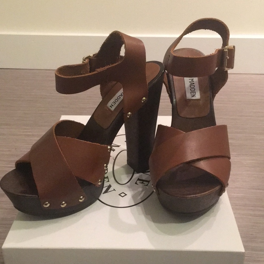 Steve Madden Landed Cognac Chunky Heels size 7